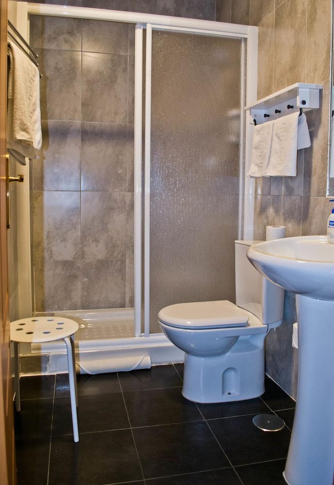 Hostal San Vicente II Sevilla Kültér fotó